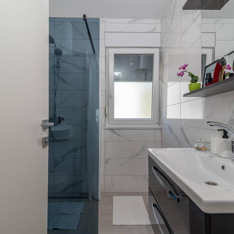 Apartament Apartman Lotos Trogir Zewnętrze zdjęcie