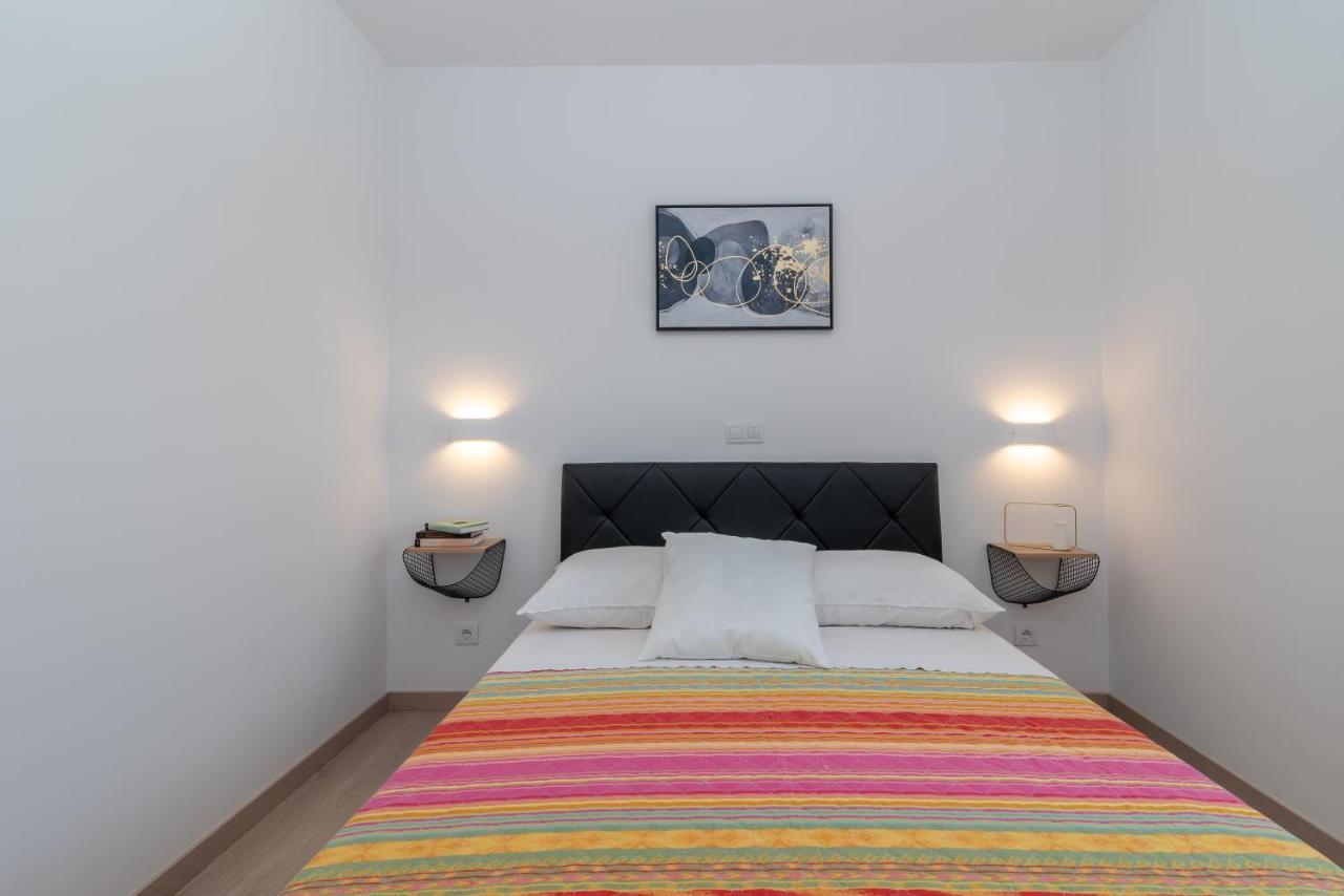 Apartament Apartman Lotos Trogir Zewnętrze zdjęcie