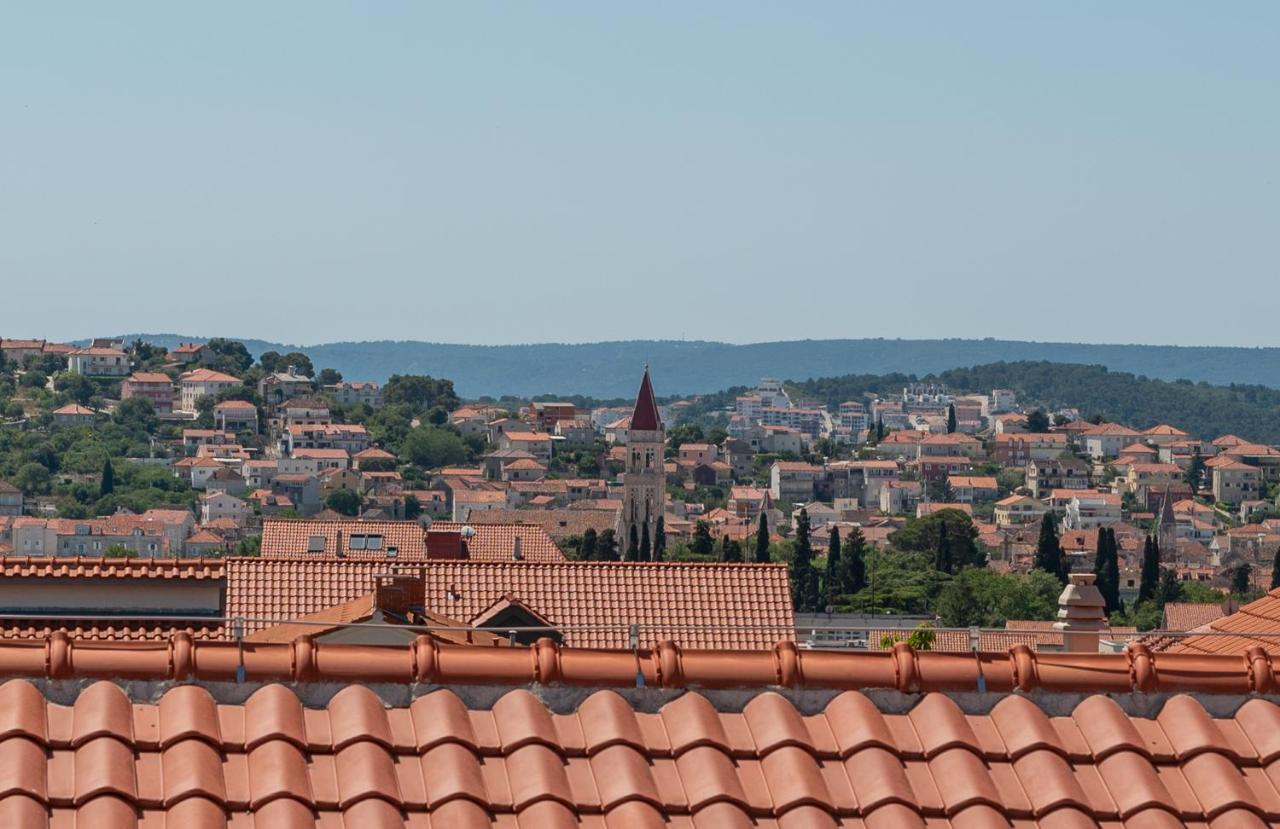 Apartament Apartman Lotos Trogir Zewnętrze zdjęcie